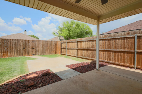 6726 86th St-08