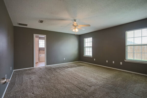 6726 86th St-23