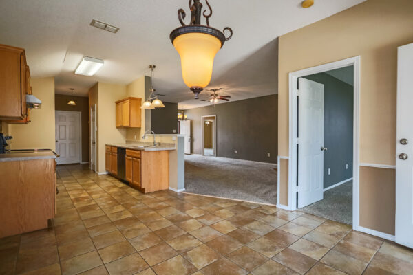 6726 86th St-25